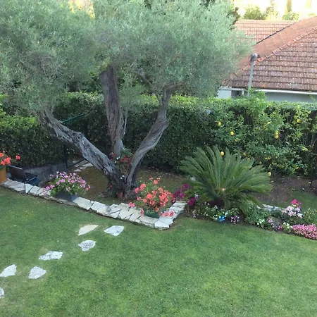 Garden Cap D'antibes * أنتيب